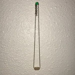 Kendra Scott necklace